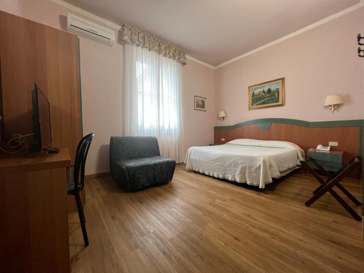 Hotel Villa Primavera Pisa Ngoại thất bức ảnh